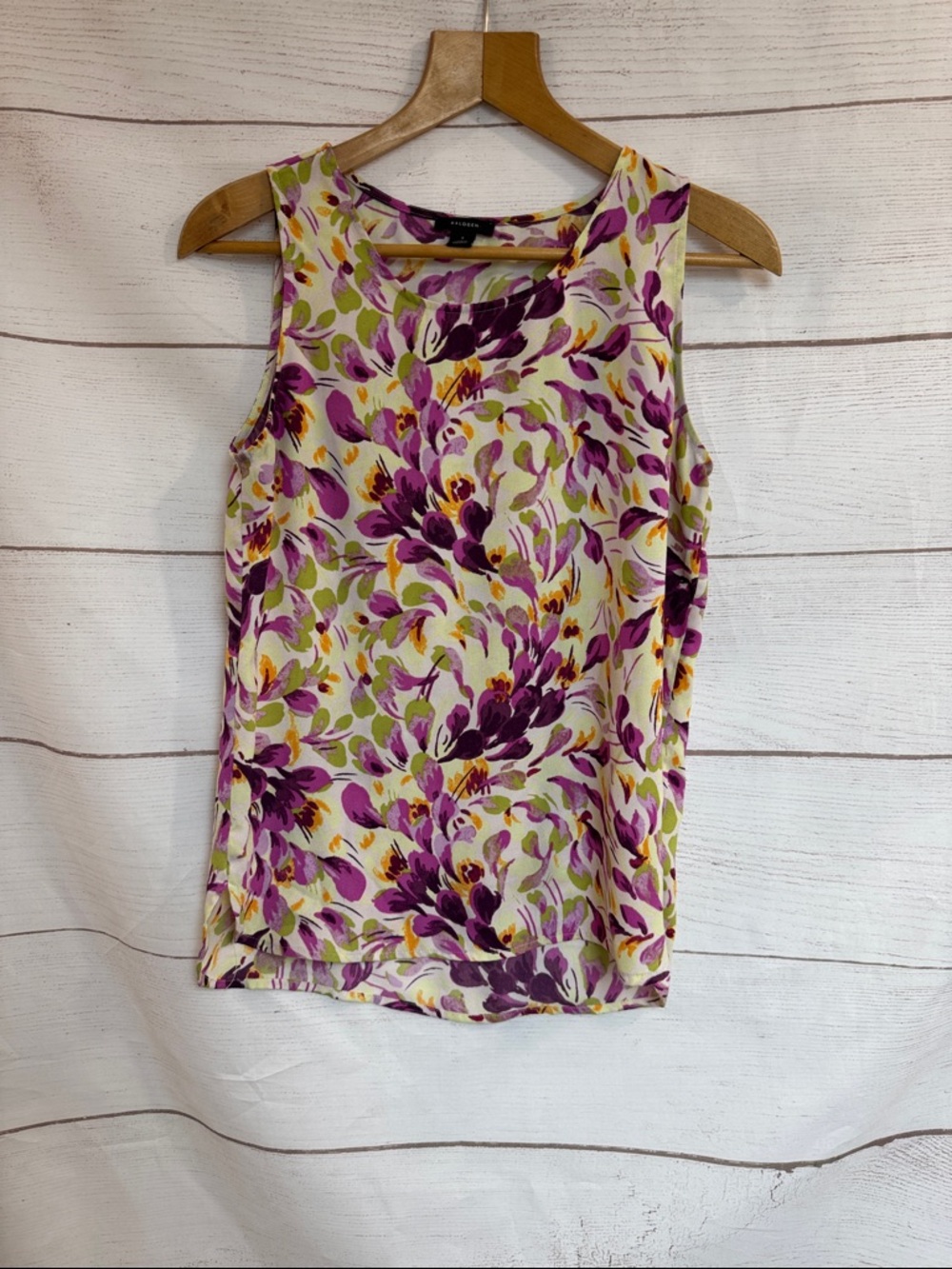 Women's Halogen Sleeveless Floral Print Tank Top - Purple/Green Small